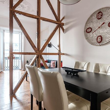 Elegant 3 Bedroom Flat With View In Principe Real Lisboa Εξωτερικό φωτογραφία